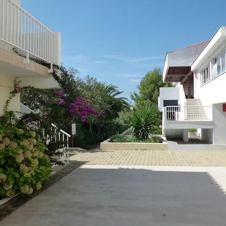 Lejlighedshotel Priscapac & Prizba