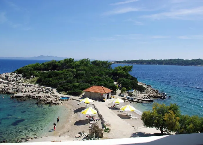 Aparthotel Priscapac & 4*