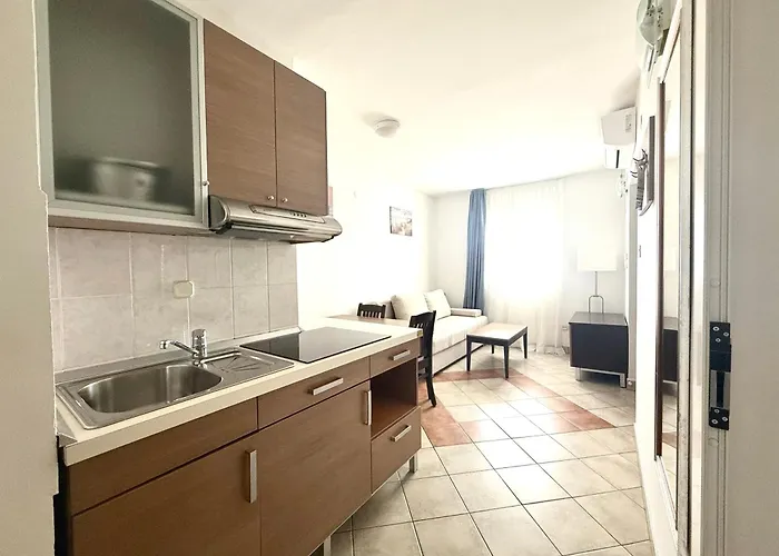 Priscapac & Aparthotel Prizba