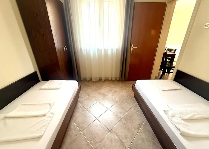 アパートホテル Priscapac & プリズバ