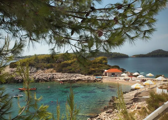 Priscapac & Aparthotel Prizba